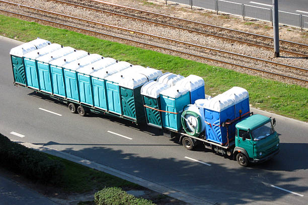 Best Portable toilet rental cost  in Blue Island, IL